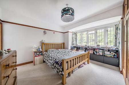 1341014-10-68ada2...