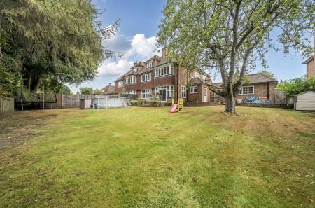 1341014-4-68ada15...