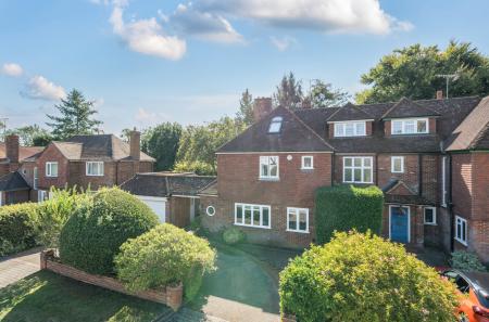 1350464-4-68babef...