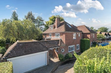 1350464-8-68babf4...