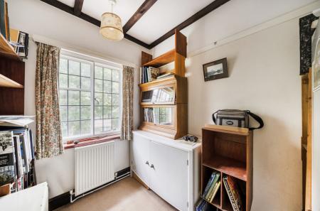 1353845-11-68c18e...