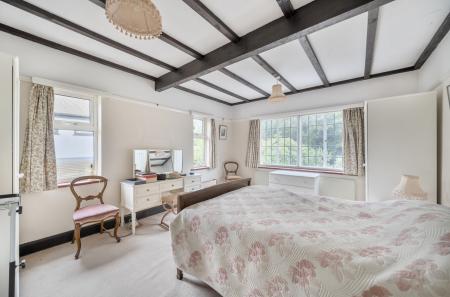 1353845-16-68c18e...