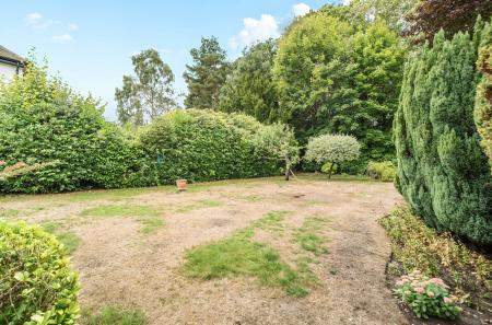 1353845-3-68c18dc...