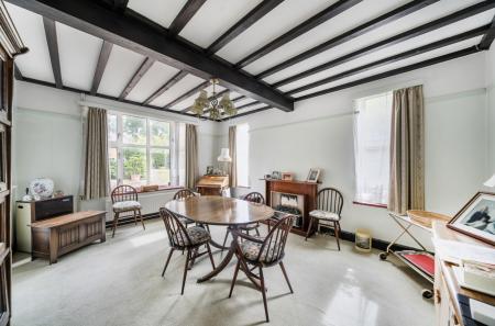 1353845-10-68c18e...