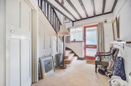 1353845-4-68c18dd...