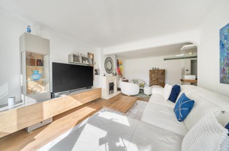 1353165-18-68c403...