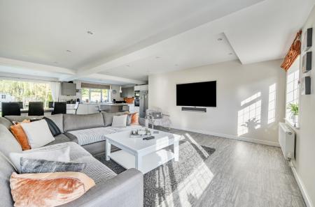 1359067-19-68dab0...