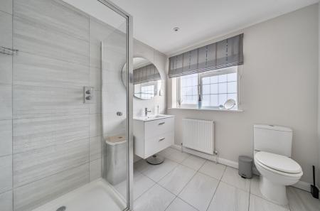 1359067-6-68daaf6...