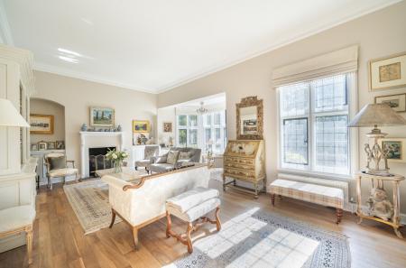 1361822-7-68e3b52...