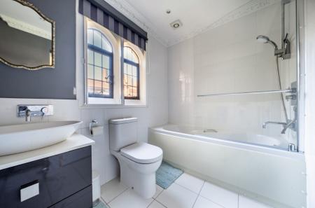 1361822-20-68e3b6...