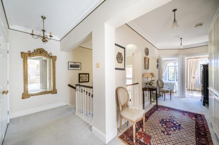 1361822-24-68e3b7...