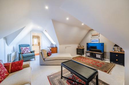 1361822-28-68e3b7...