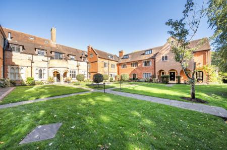 1361822-3-68e3a50...