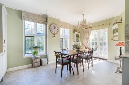 1361822-13-68e3b6...