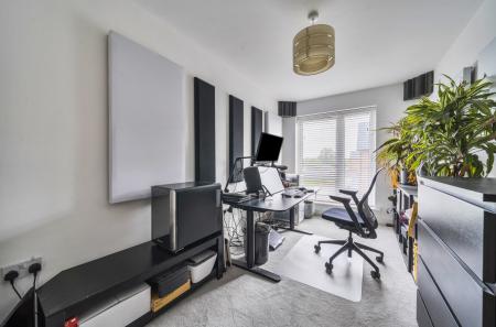 1363475-16-68e7c9...