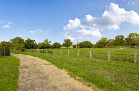 1363475-3-68e7c9a...