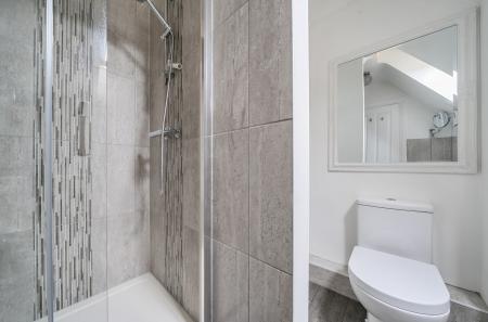 1373149-16-6904ae...