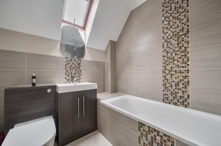 1373149-20-6904af...