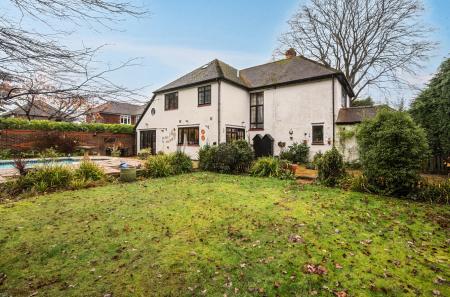 1385762-10-692da4...