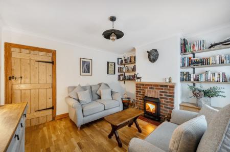 1374779-20-693c12...