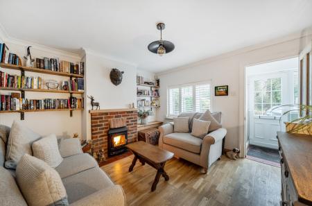 1374779-19-693c12...