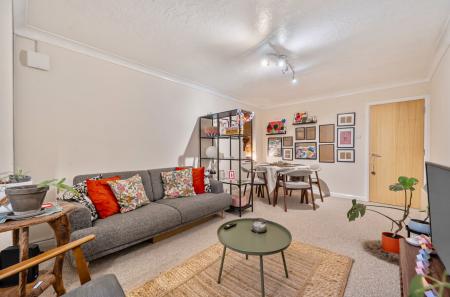 1401190-19-697344...