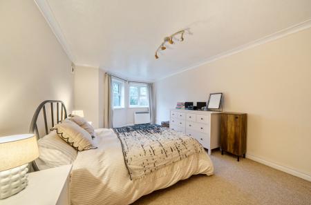 1401190-13-697343...