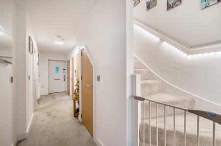 1401690-12-697249...