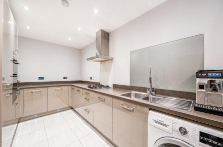 1401690-15-697249...