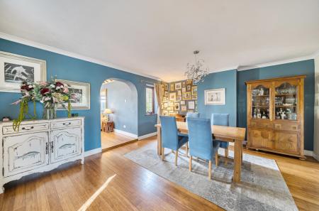 1403624-16-697a0d...