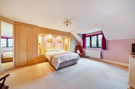 1404835-8-6981d02...