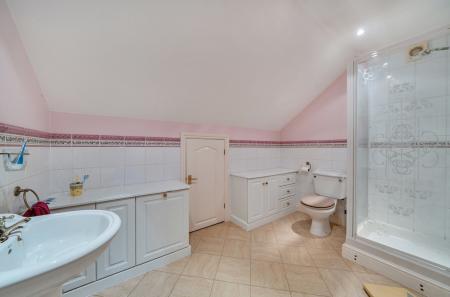 1404835-6-6981cf1...