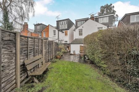 1405773-3-6981c94...