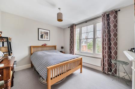 1405773-11-6981c9...