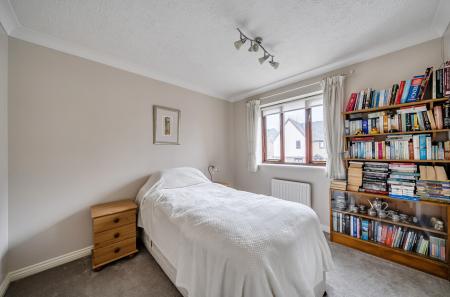 1409143-20-6984c4...