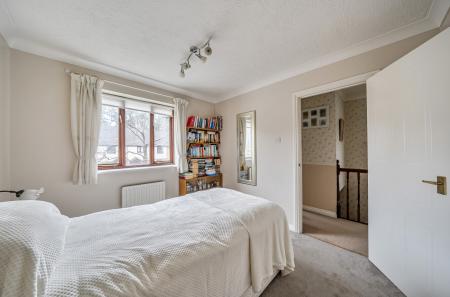 1409143-19-6984c4...