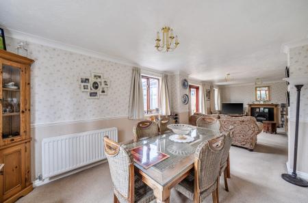 1409143-9-6984c49...