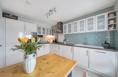 1405154-12-6985ff...