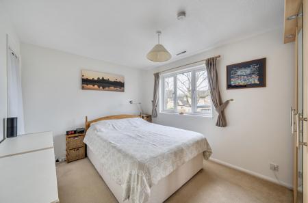 1410218-6-698b414...