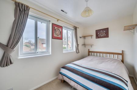 1410218-7-698b416...