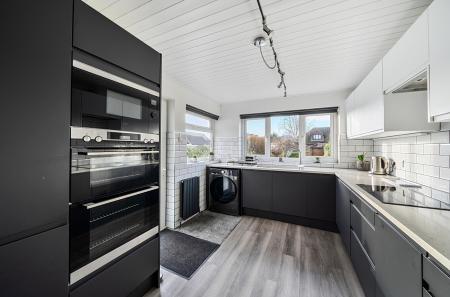 1411130-14-698ef9...