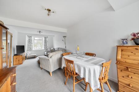 1411130-19-698efa...