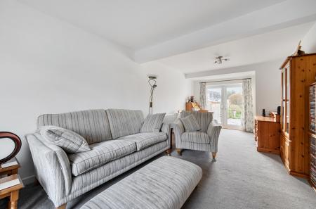 1411130-17-698ef9...