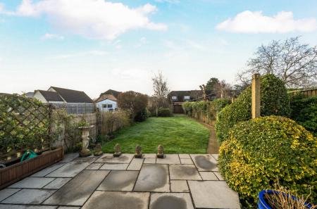 1411130-4-698ef7c...