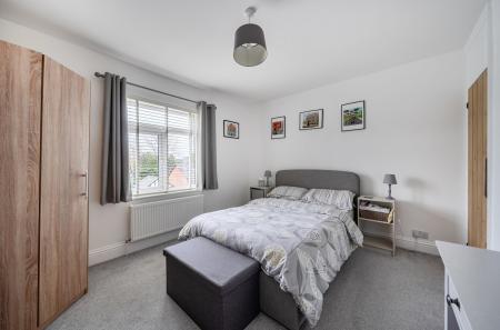 1407959-20-6985bb...