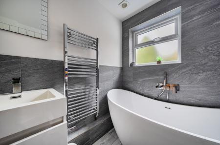 1407959-13-6985b9...