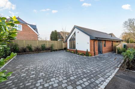 1417334-3-6994334...