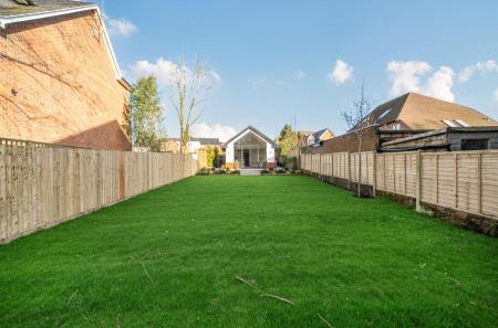 1417334-20-699432...