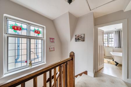 1411331-17-698de8...