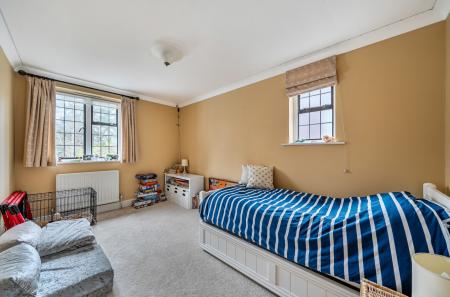 1411331-22-698de8...